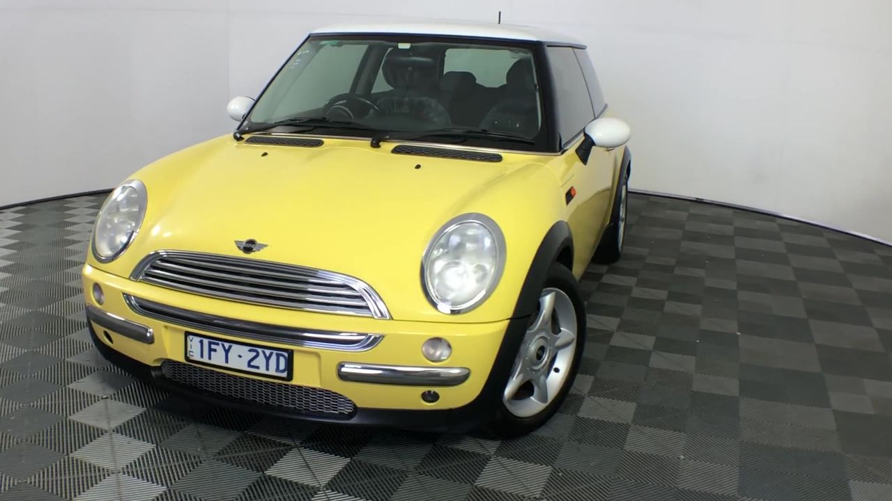 Evans & Tate Hullabaloo Shiraz 2017 (6x 750mL) Margaret River