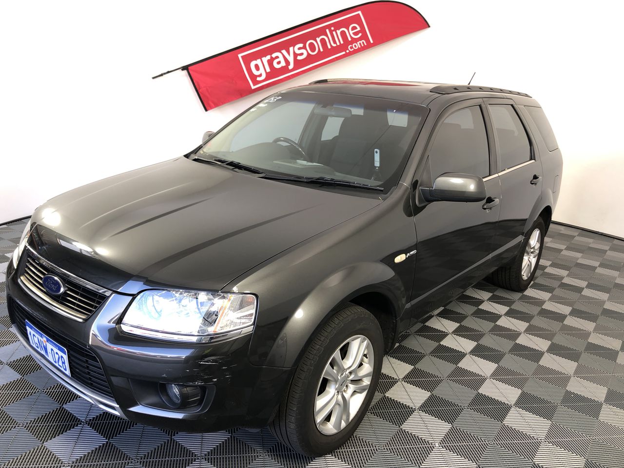 Purple Spinner Pendant Featuring 80+ Crystals - FITS PANDORA BRACELET