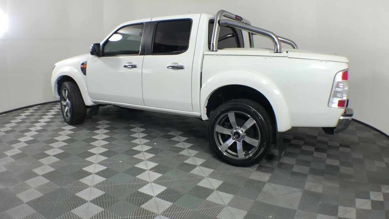 20 Drawer Stainless Steel Work Bench(Unused)