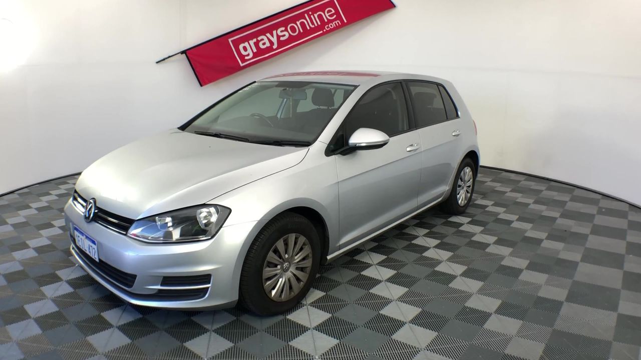 Quantity of 200 1650mm Star Pickets(Unused),