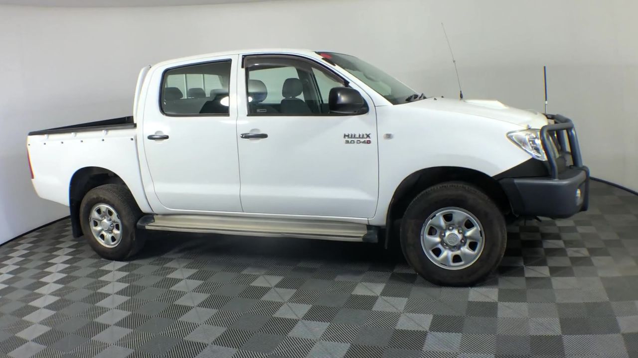 END OF LEASE AUCTION: 10" Carplay