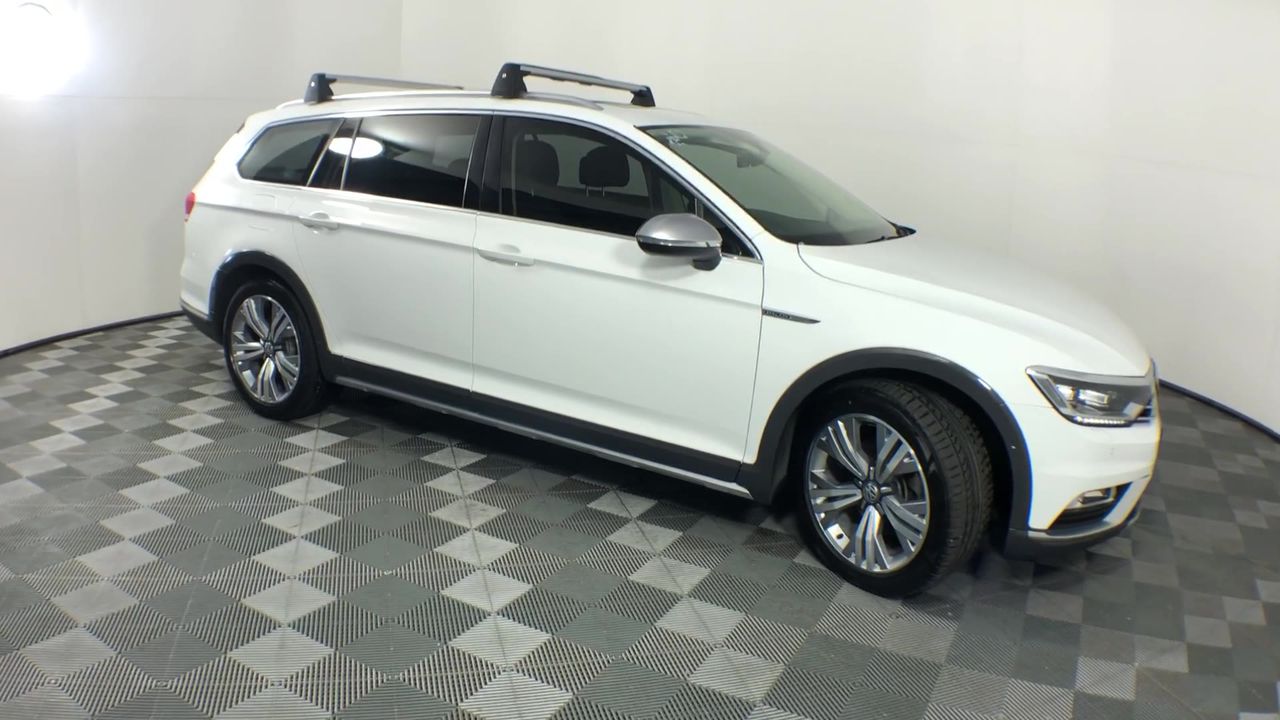 18 Drawer Work Bench / Tool Cabinet (Unused)