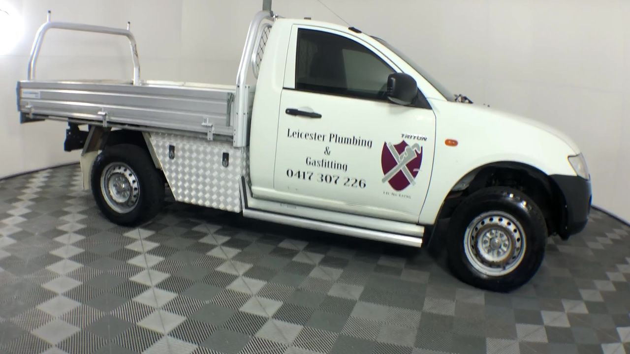 END OF LEASE SALE: mixed lots of DVD players and recorders