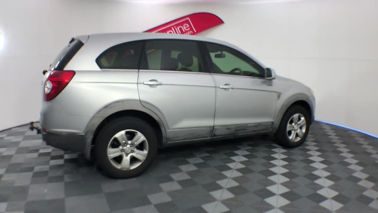 Duchesse De Paris Brut Blanc De Blancs NV (6x 750mL), France.