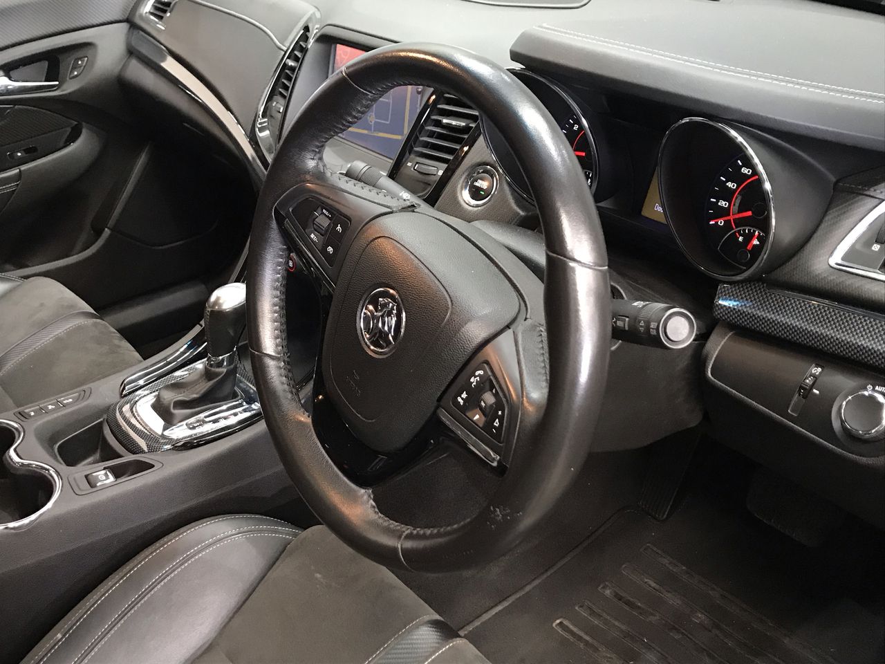 Jules Roy Pinot Noir 2024 (6x 750mL), France.