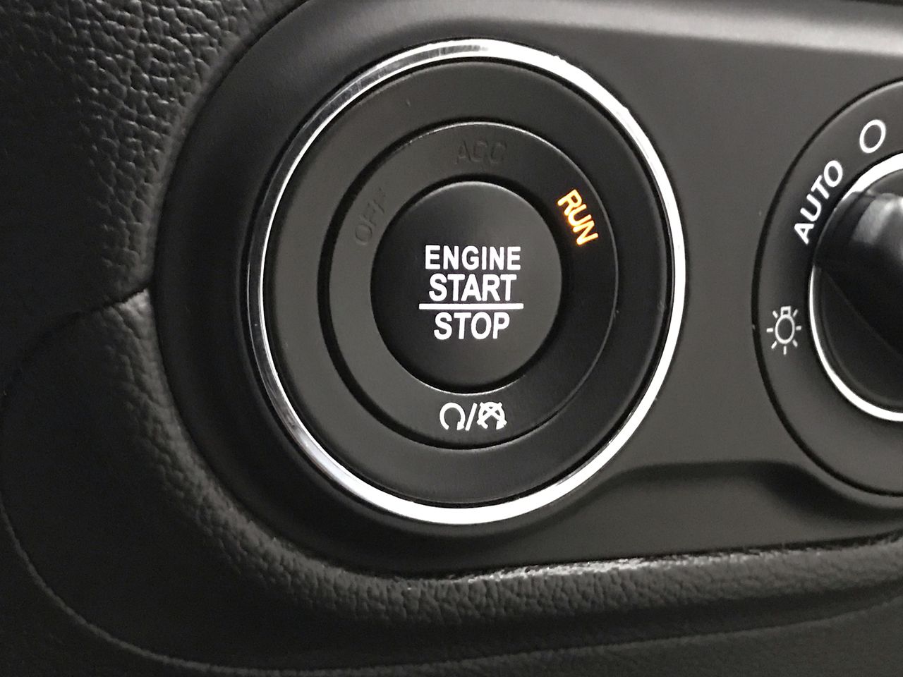 Yellowtail Pinot Grigio & Shriaz Mixed Pack (6 x 750mL),SE AUS.