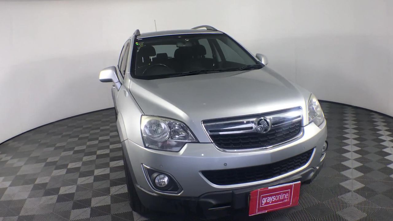 Ninetales ex Japanese holo SV2a 038/165 fire Pokémon.