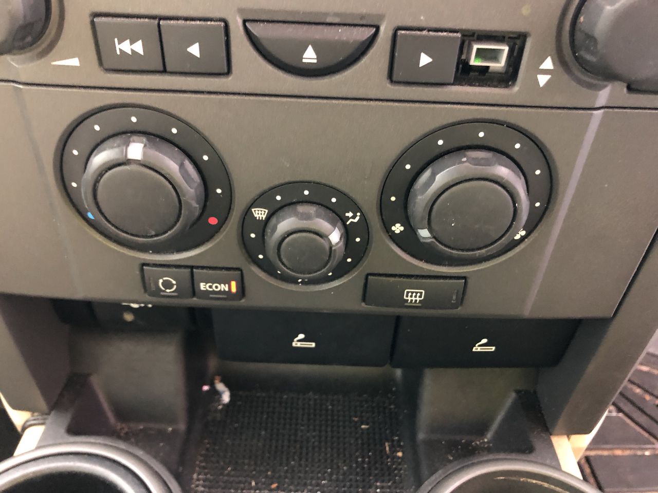 Hydreigon ex holo powerful dark dragon Scarlet & Violet card.