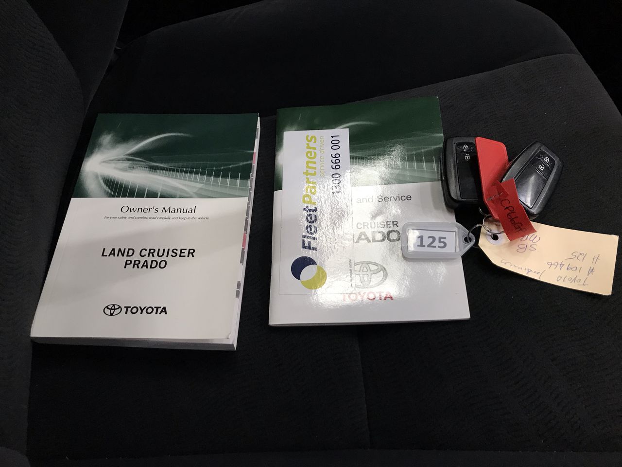 T'Gallant Sparkling Prosecco NV (6x 750mL).