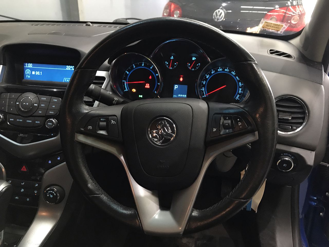 Lindeman's Bin 85 Pinot Grigio (6x 750mL). SEA.