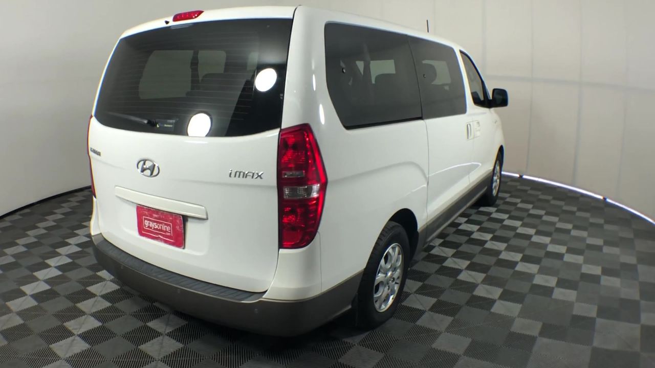 Oxford Landing Sauvignon Blanc (6 x 750mL), SA.