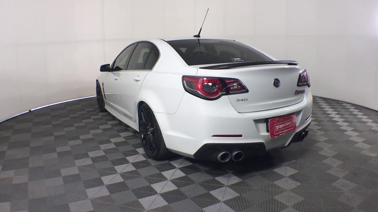 Abstract Spider Pendant in Silver