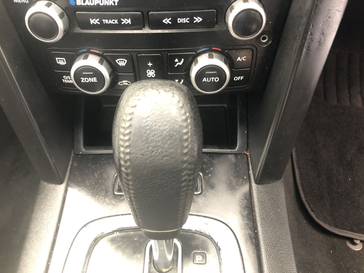 END OF LEASE SALE: 10" Carplay