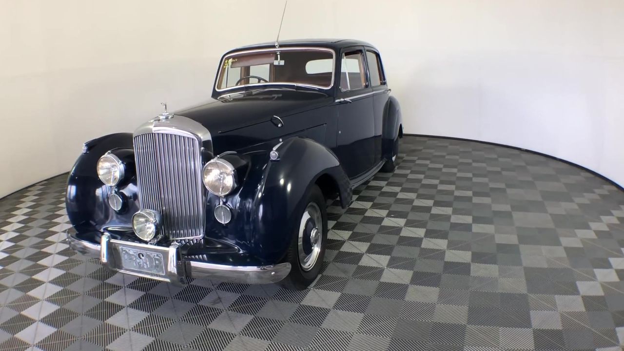 One Kilo of Australia KGV/King George VI/Queen Elizabeth Mix Date & conditi
