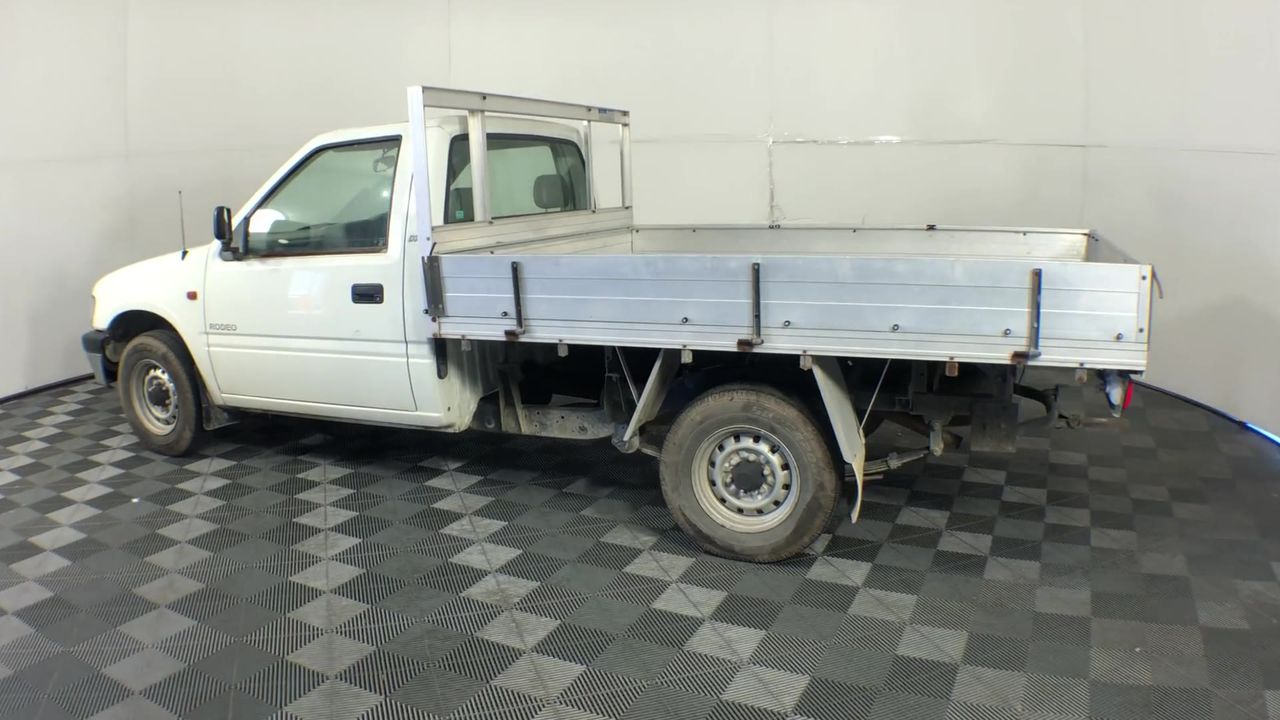 Quantity of 1 26.5-25 Earthmoving Tyre (Unused)