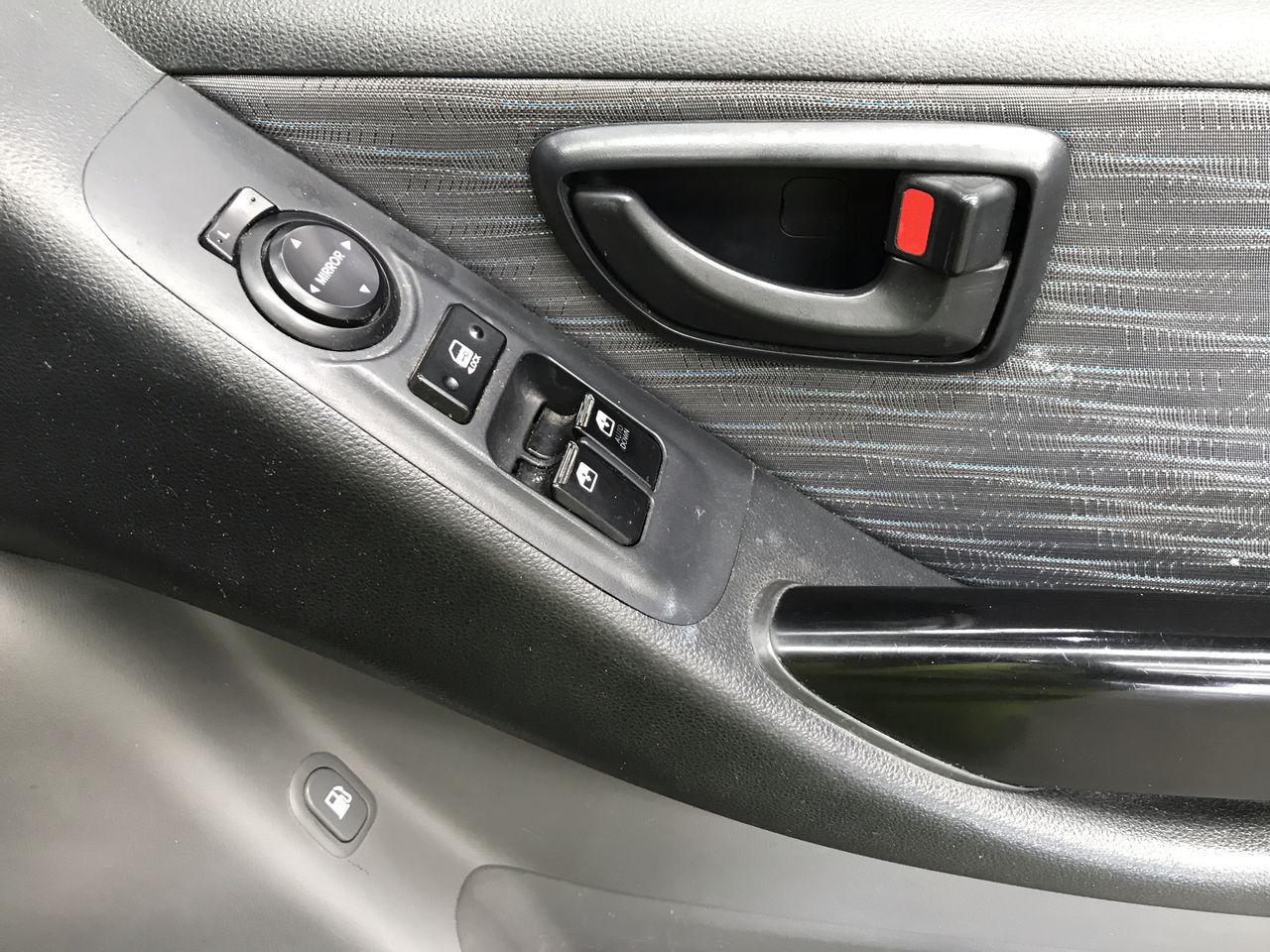 2004 Honda CR-V  Petrol