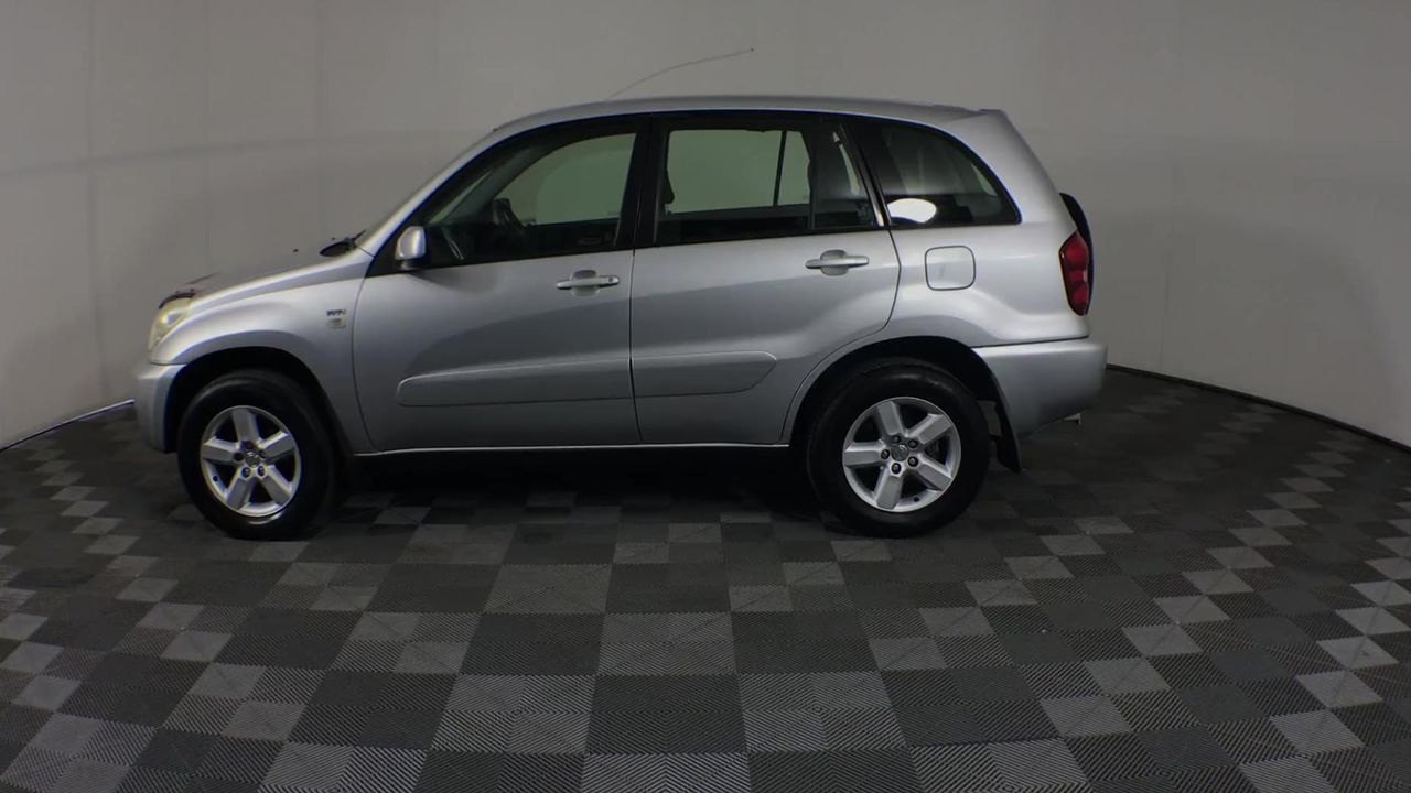 CLOSING DOWN SALE:  7" Carplay
