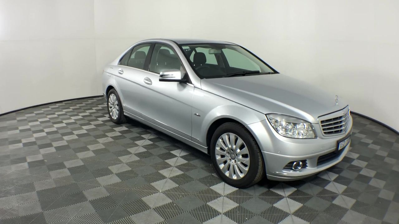 2011 Volkswagen Golf  Petrol