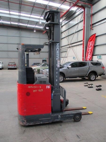 <p>2 x Oil Seperator Tanks</p>