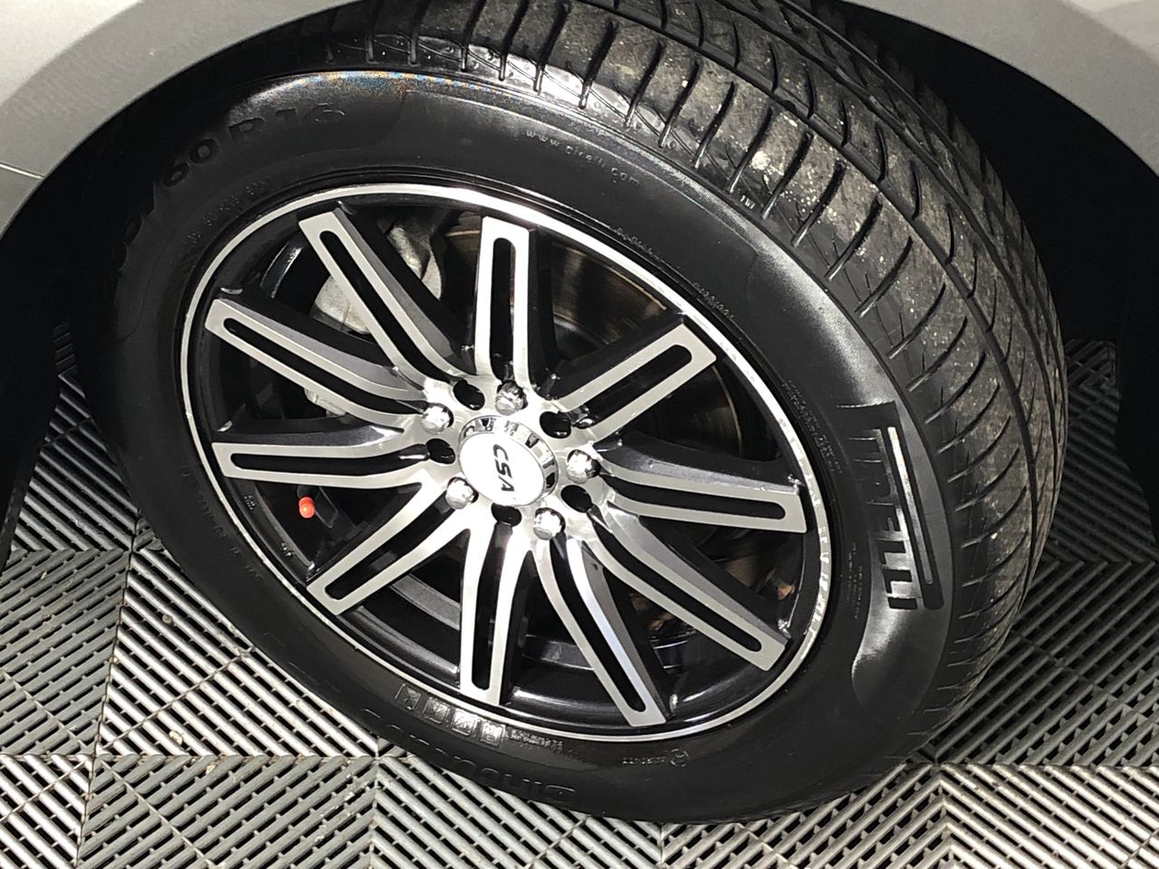 <p>Single Axle Trailer</p>