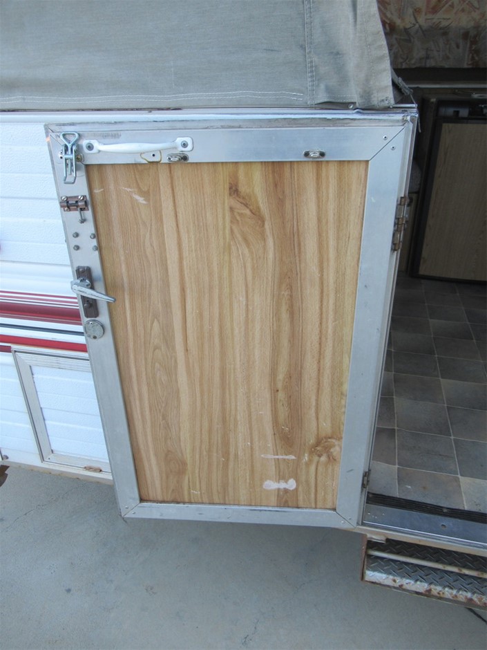 <p>Pallet of 5x Bench Vices</p>