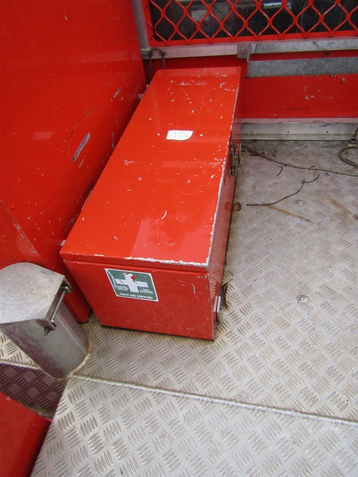 Bulk items, gold diamonds, silver coins