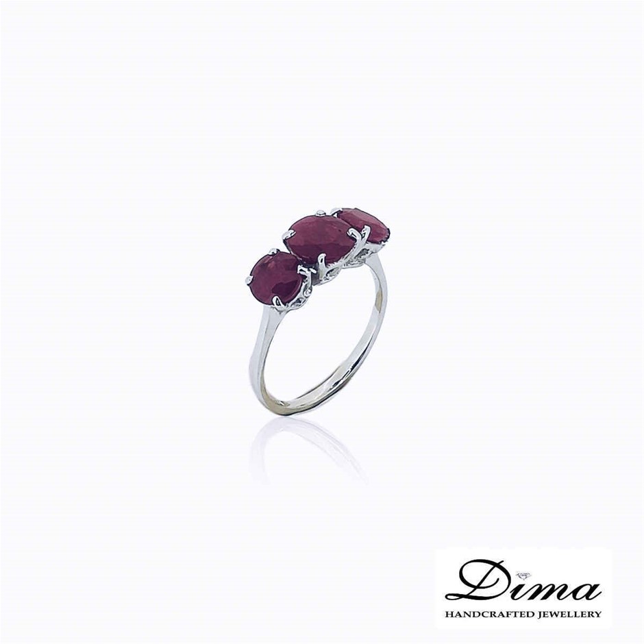 2.25 carat 2 dark oval shape sapphire
