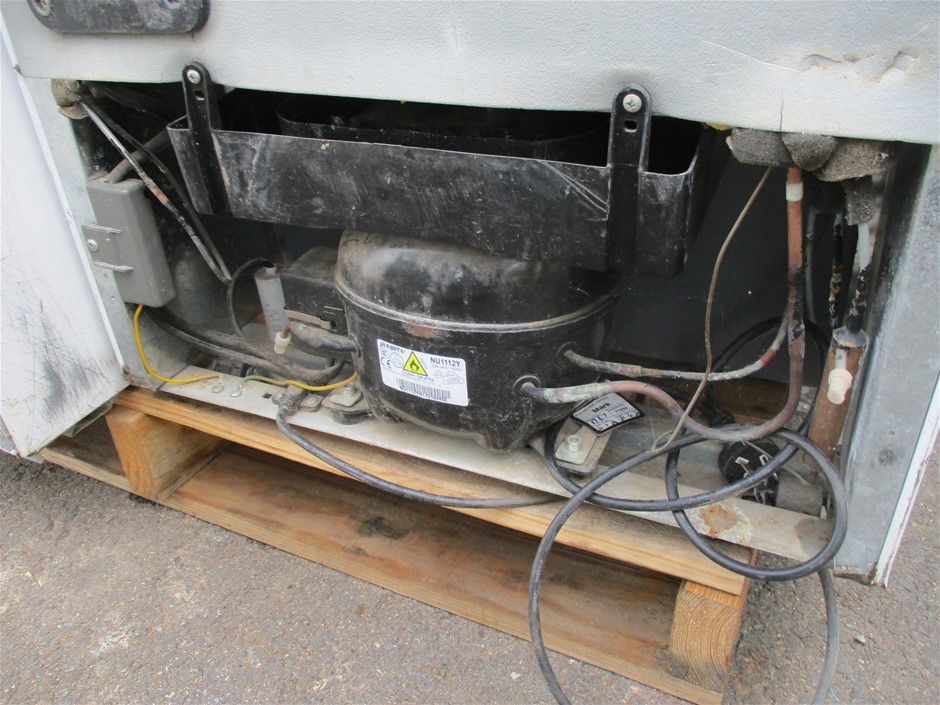 Unused 2026 Mini Auger Drive & Bit