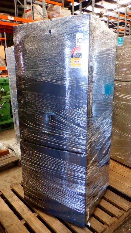 Portable Toilet Block - 3.0m x 2.4m - M-F - Pakenham