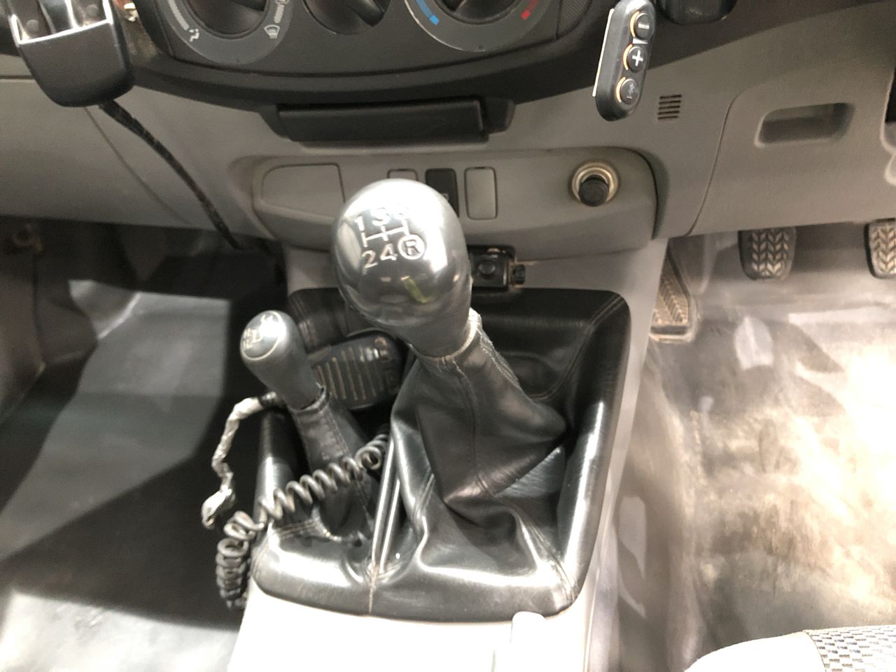 2012 Toyota Hilux SR Diesel