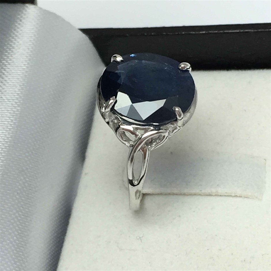 0.07 Carat round 2 white diamond