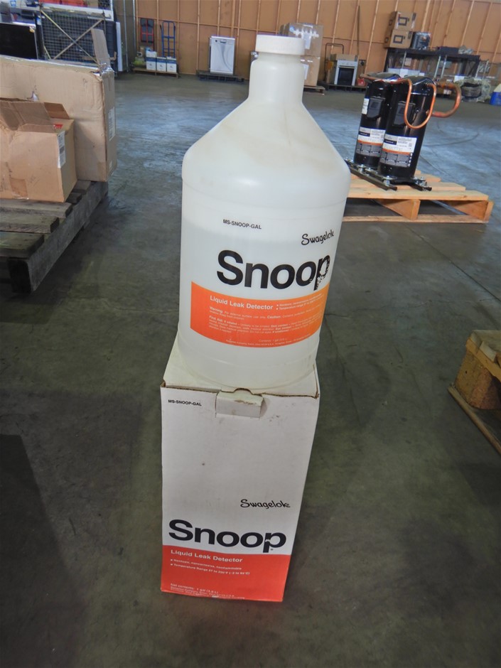 DYSON WashG1 Wet Floor Cleaner, Model 492607-01.