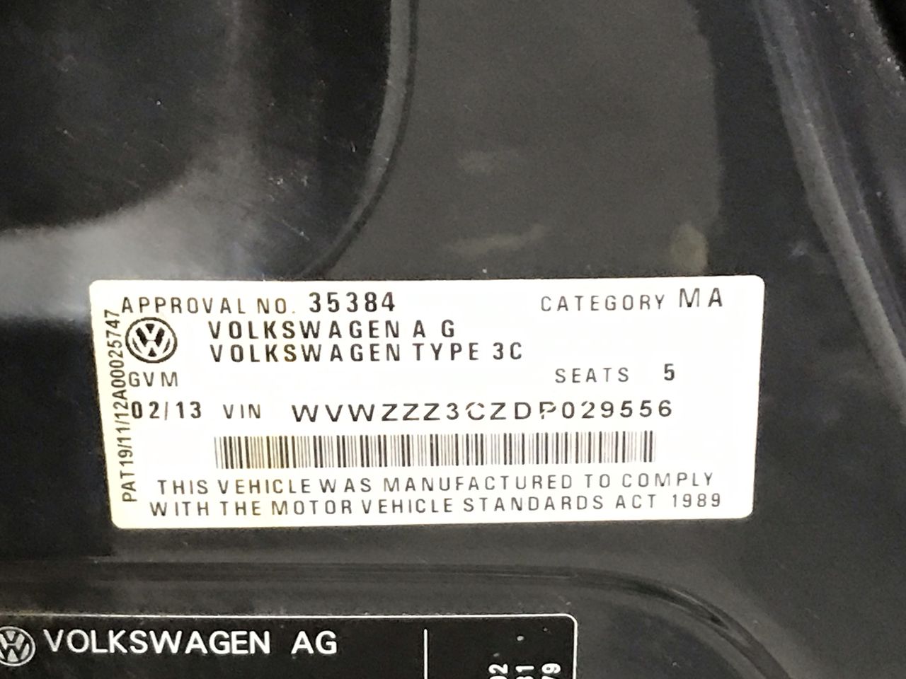 DeWALT 18V 5.0Ah XR Li-Ion Cordless Slide Battery. NB: Not in Original Box.