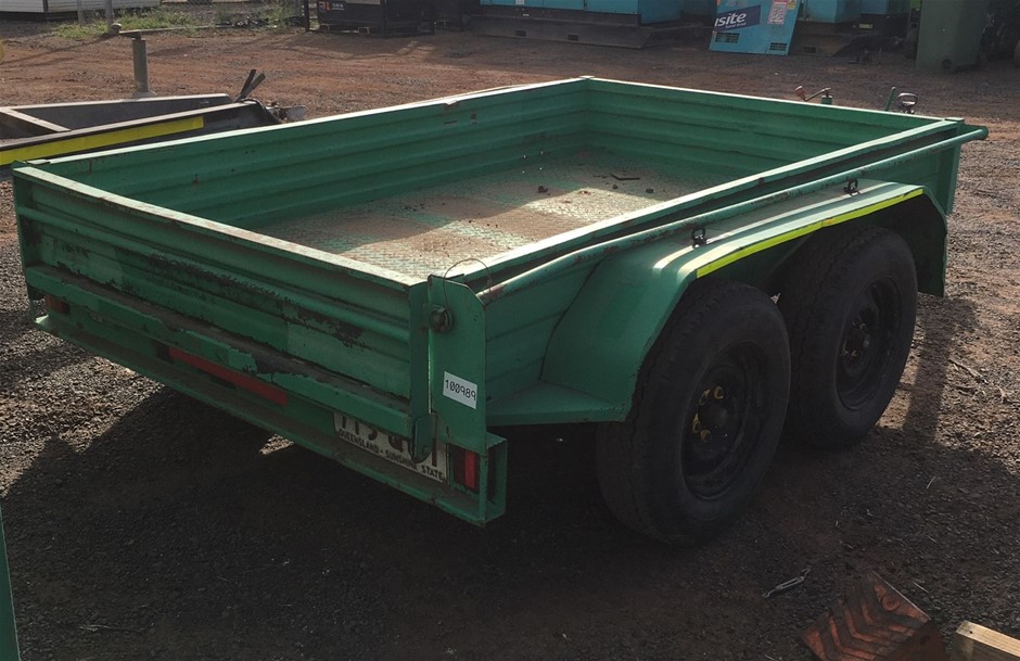 <p>2023 QEM  Dual Axle Self Bunded Fuel Trailer</p>