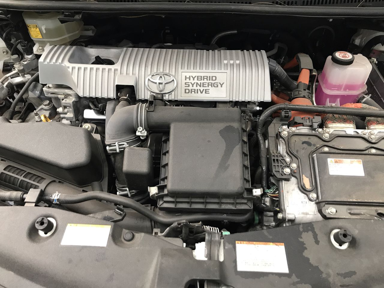 <p>2015 Isuzu NPR400 Long  4x2 Pantech</p>