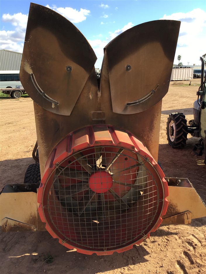 Quantity of 50 1650mm Star Pickets(Unused),
