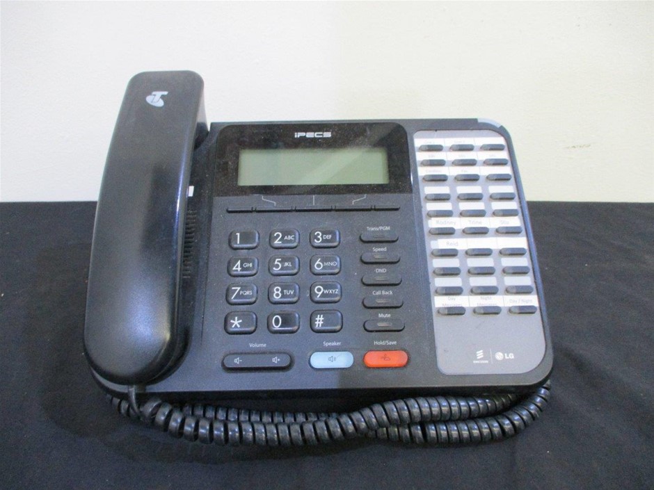 2013 Volkswagen Polo Comfortline Petrol 6R MANUAL HATCHBACK 77kw 6sp