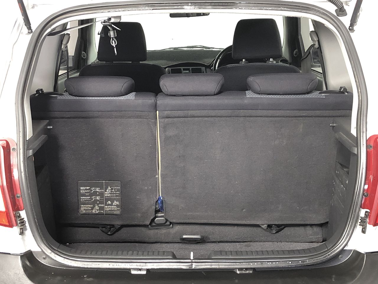 <p>6’6” FireWire Surfboard Bag and Accessories</p>