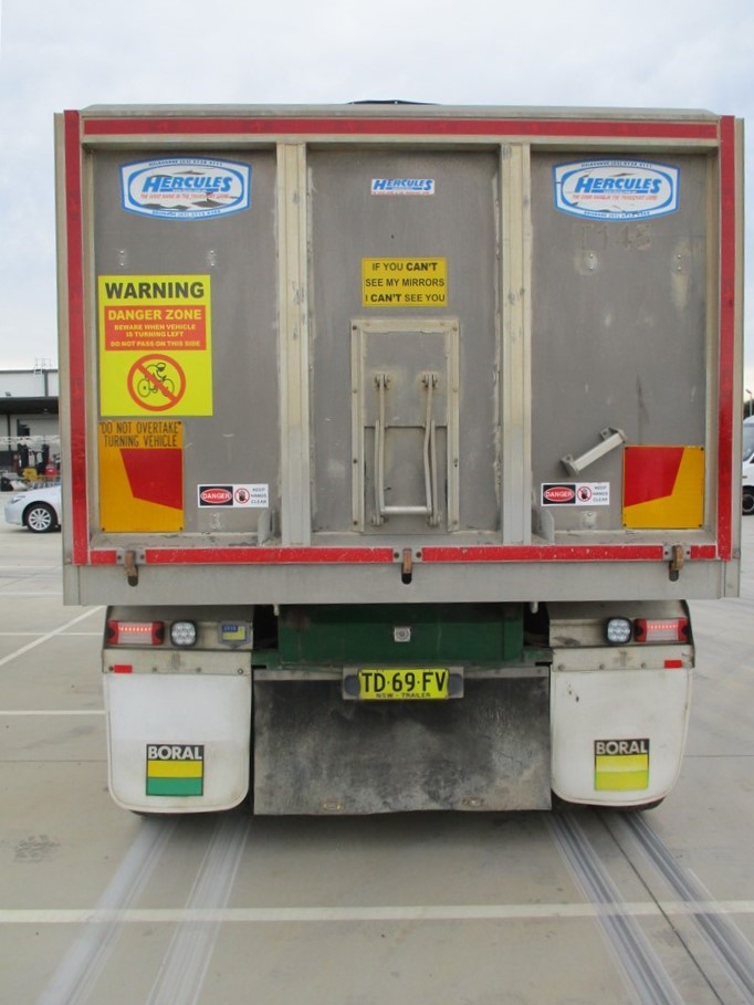 <p>6x4 Box Trailer</p>