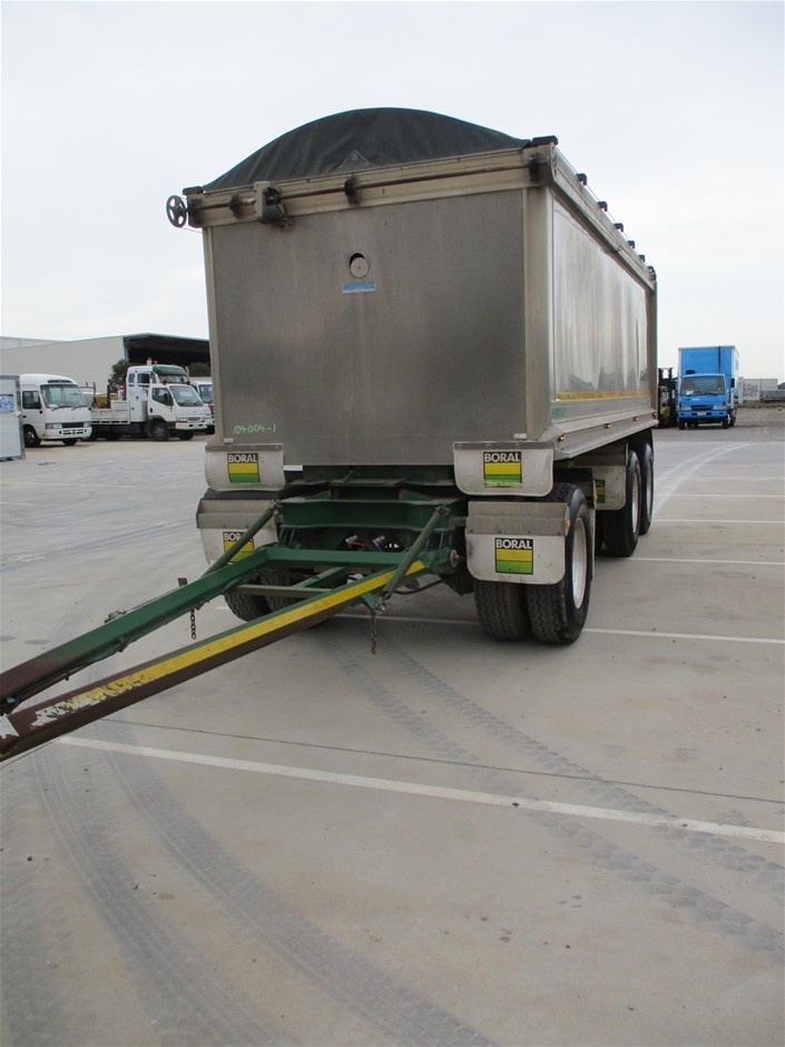 <p>Trailer Mounted Shindaiwa DGA37C Generator</p>