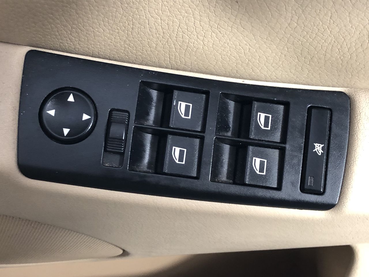 McGuigan Gold Red 2022 (6x 750mL) SA