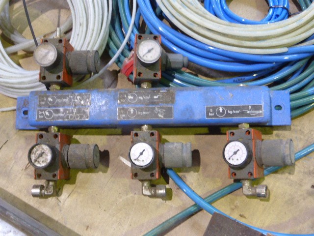 Cisco SRW2024-K9 V04&SG350-28P-K9 V04 Switch (Lot of 2)