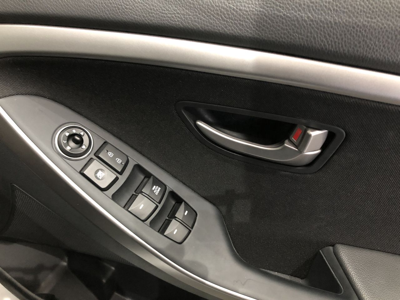 2018 Peugeot 5008 GT Line Petrol 121kw 6sp Auto 7seat