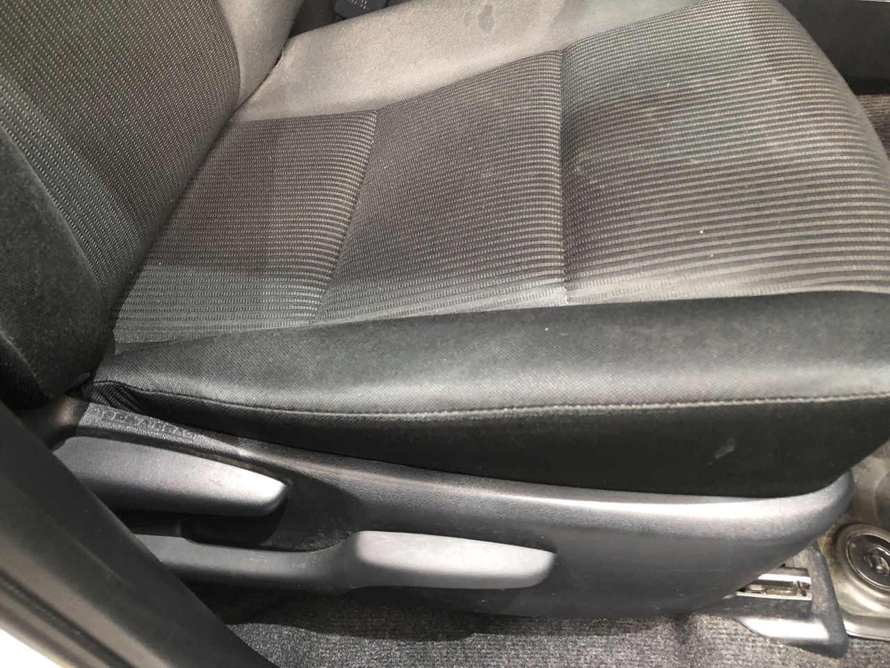 2012 Land Rover Discovery 4 SE Diesel