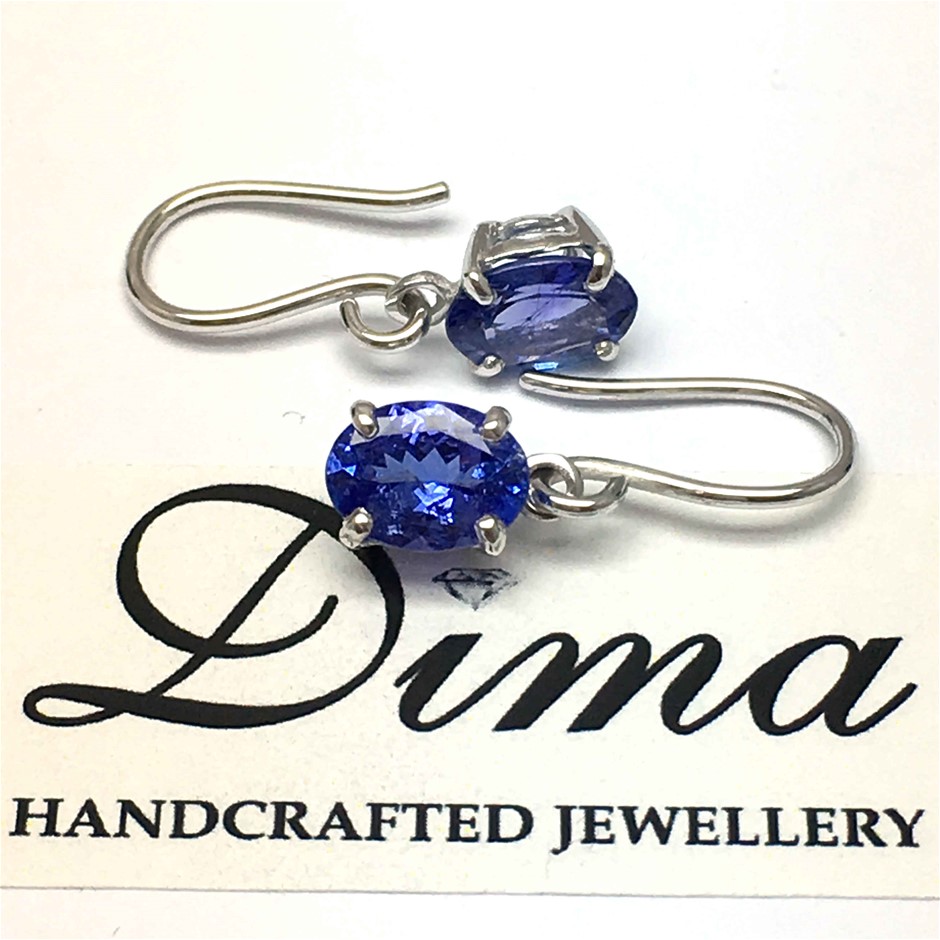 Yellow Gold Natural Swiss Blue Topaz & Diamond Earrings with IGI valuation