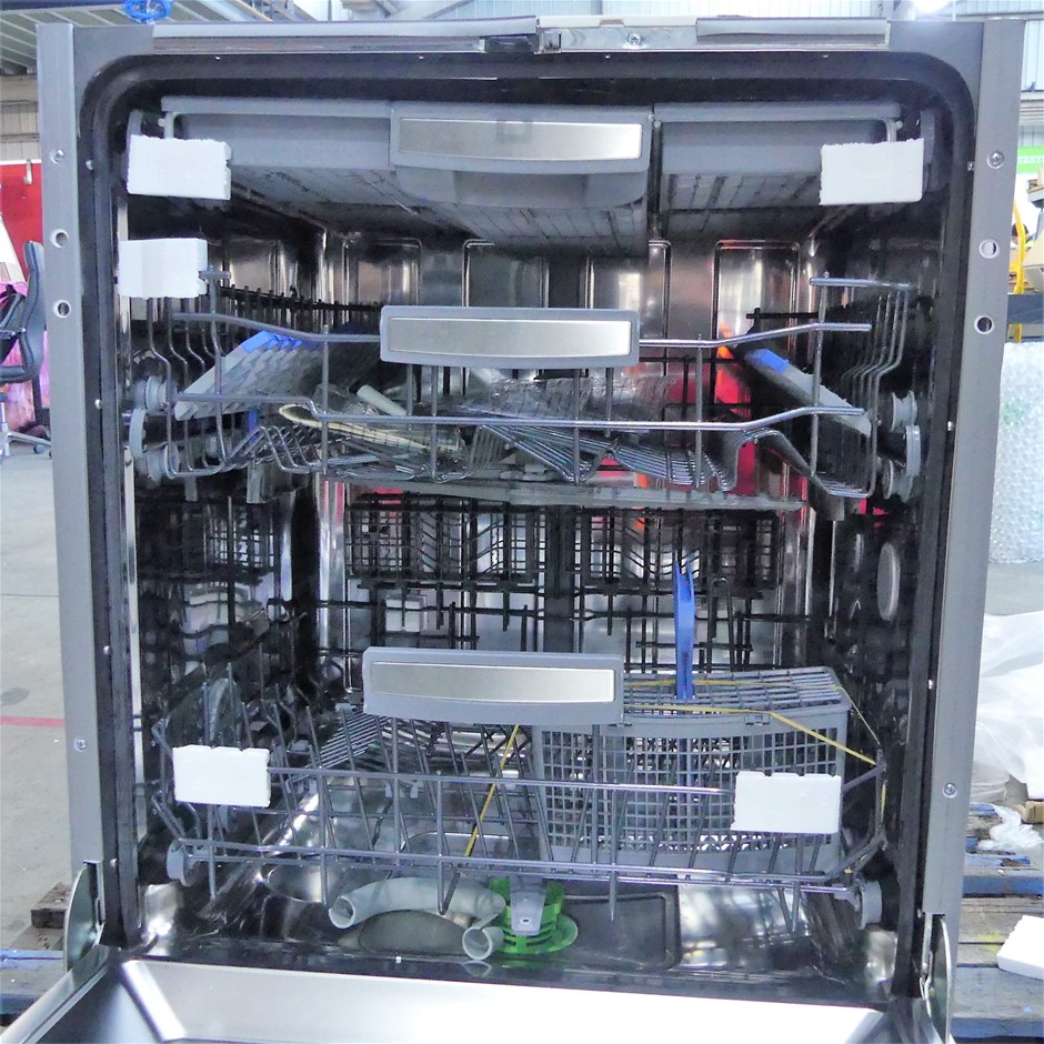 Ilve 60cmwide FullyIntegrated Dishwasher IVFID10 Auction