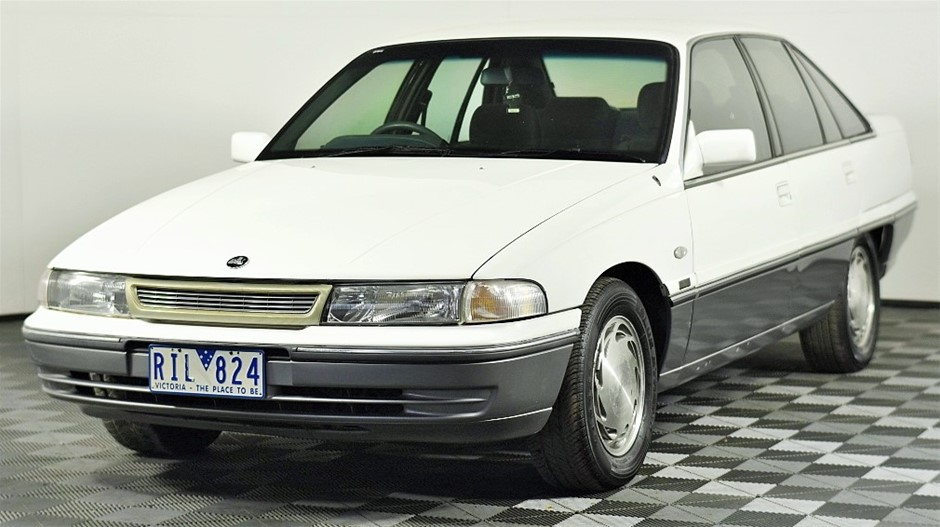 1992 Holden Calais VP 355 V8 Automatic Sedan Auction (0001-20007067 ...