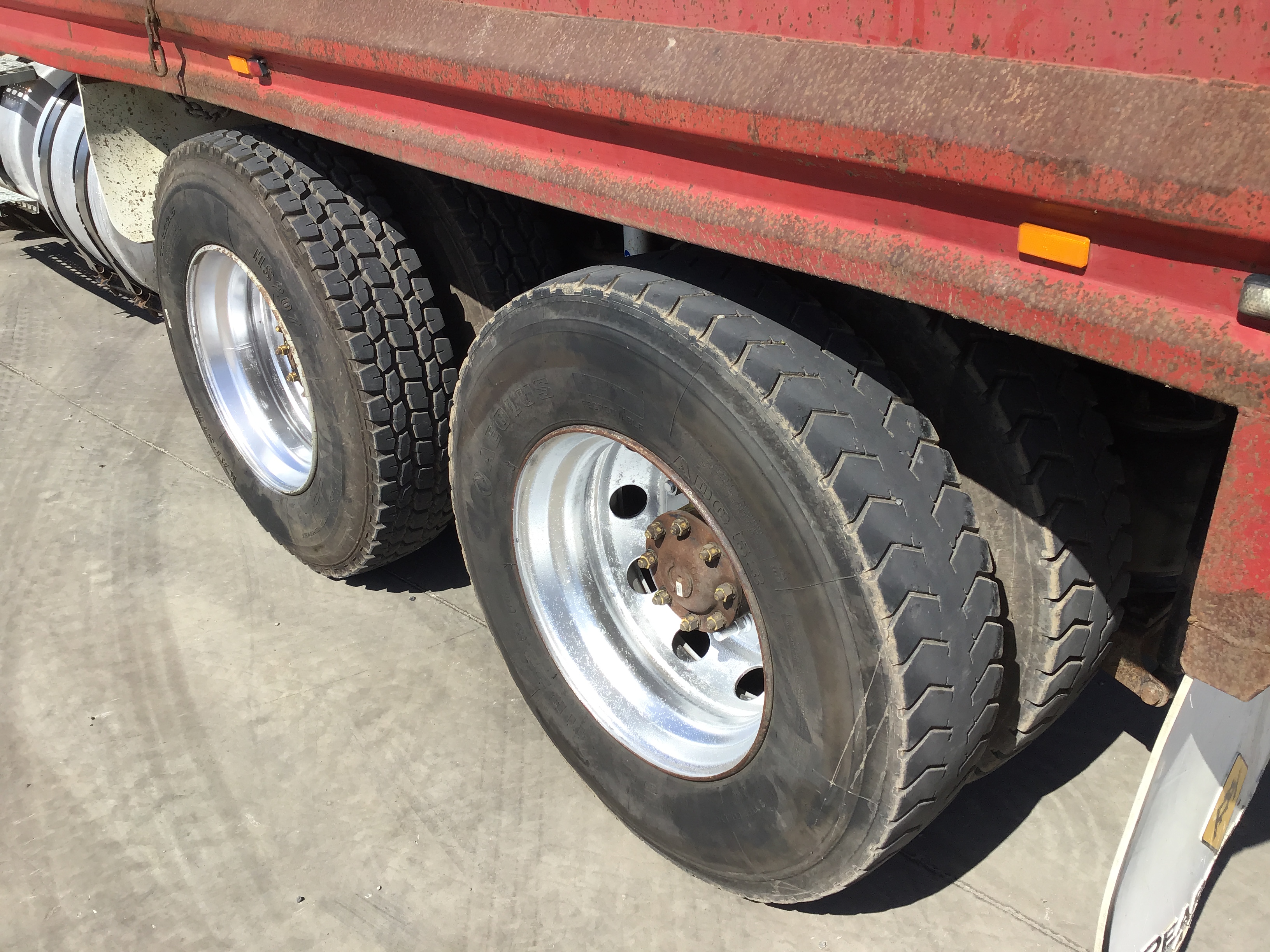 1998 Ford HN80 6 x 4 Tipper Truck Auction (0001-3017647) | Grays Australia