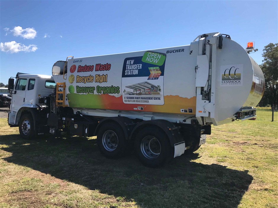 2014 Iveco Acco 6x4 Garbage Compactor Auction (00065041609) Grays