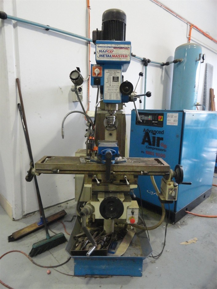 Horizontal / Vertical Milling Machine, Hafco Metal Master model HM52